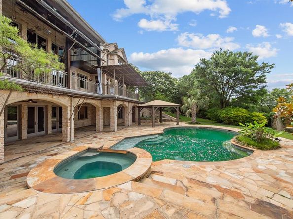 2316  Starlight Court , Arlington Texas 76016