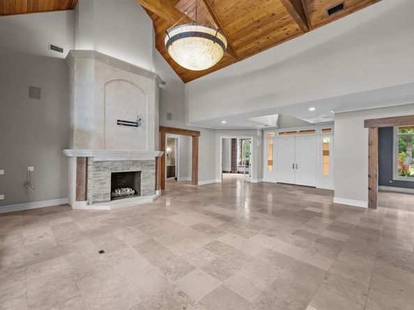 2316  Starlight Court , Arlington Texas 76016