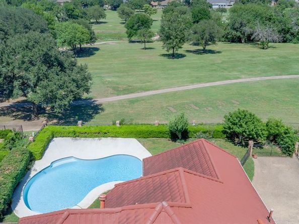 2709  Oak Point Drive , Garland Texas 75044