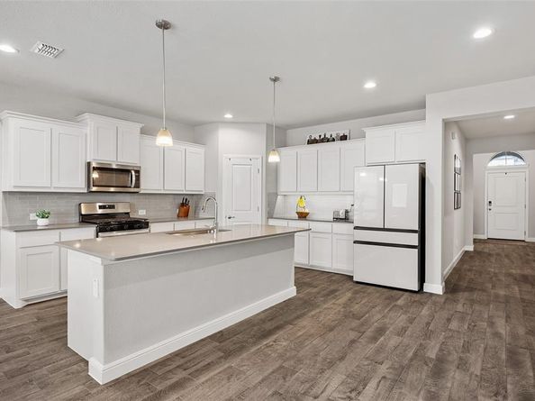 15532  Balham Pass , Fort Worth Texas 76247