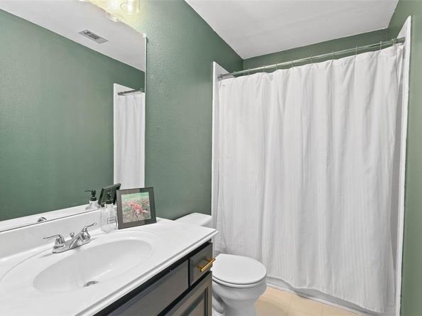 4100  Creekhollow Drive , Carrollton Texas 75010