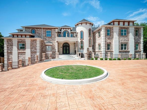 2415  Amberleaf Court , Cedar Hill Texas 75104