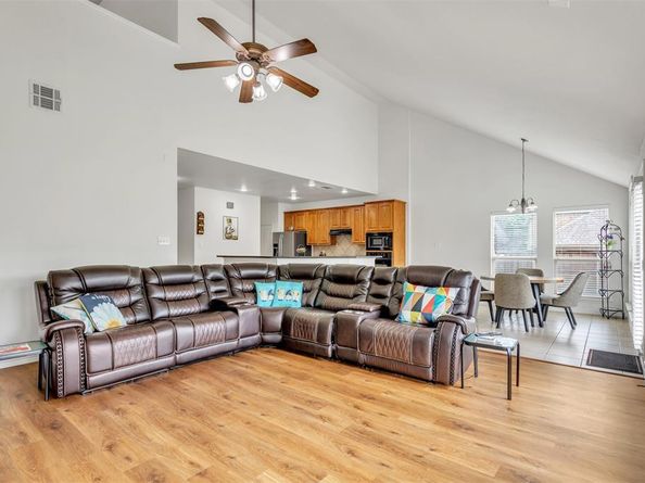 701  Setting Sun Trail , McKinney Texas 75069