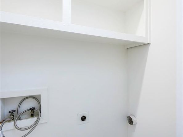 5105  Vandelia Street , Dallas Texas 75235