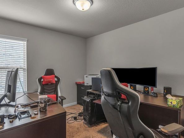 702  Grassland Way , Arlington Texas 76002