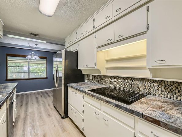 7400  Yolanda Drive , Fort Worth Texas 76112