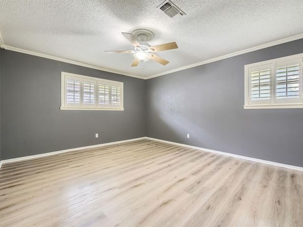 7400  Yolanda Drive , Fort Worth Texas 76112