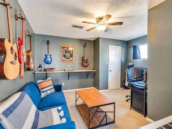 3012  Softwind Trail , Fort Worth Texas 76116