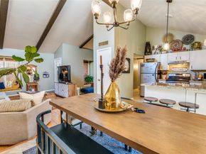 3012  Softwind Trail , Fort Worth Texas 76116