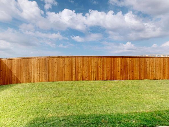 14105  Bacton Road , Pilot Point Texas 76258