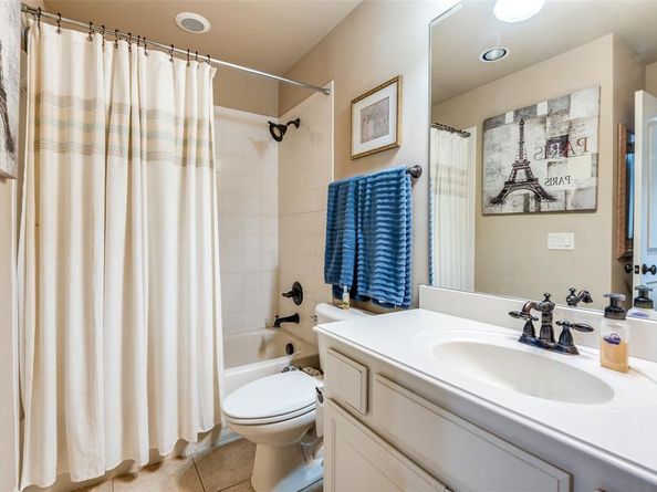 1916  Surrey Lane , McKinney Texas 75072