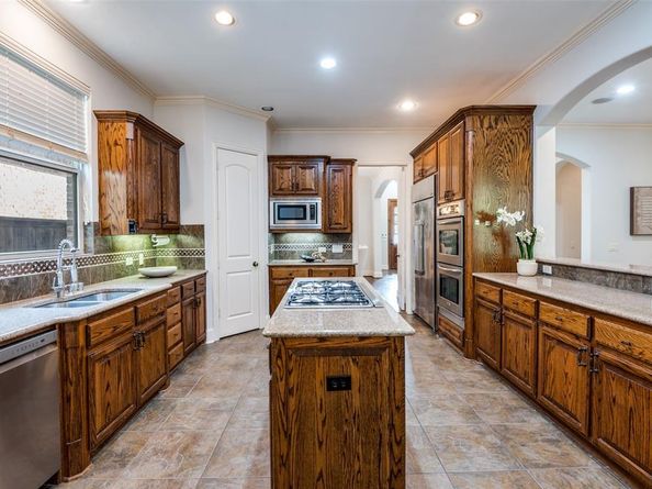 1916  Surrey Lane , McKinney Texas 75072