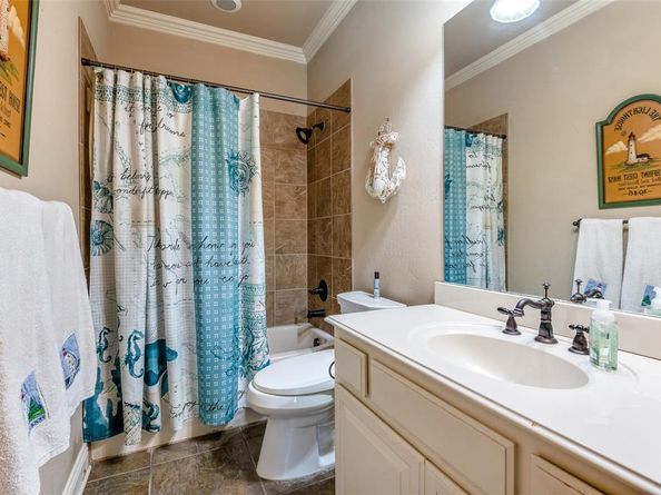 1916  Surrey Lane , McKinney Texas 75072