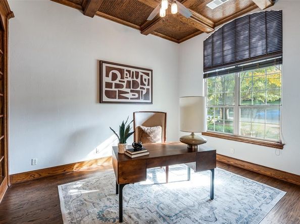 1916  Surrey Lane , McKinney Texas 75072