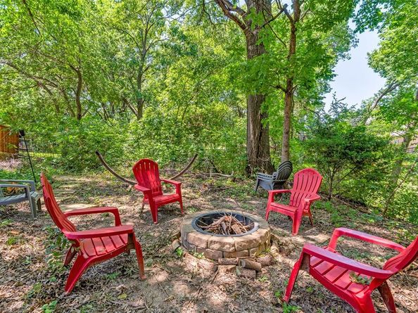 1916  Surrey Lane , McKinney Texas 75072