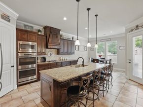 6902  Golf Green Drive , Arlington Texas 76001