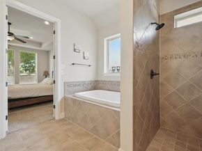 6902  Golf Green Drive , Arlington Texas 76001