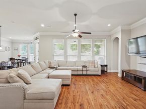 6902  Golf Green Drive , Arlington Texas 76001