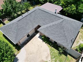 1825 E Shore Drive , Dallas Texas 75217