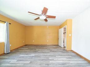 1825 E Shore Drive , Dallas Texas 75217