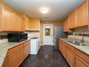 1825 E Shore Drive , Dallas Texas 75217