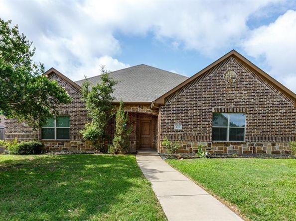 924  Via Barcelona  , Mesquite Texas 75150