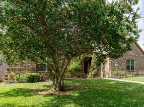 924  Via Barcelona  , Mesquite Texas 75150