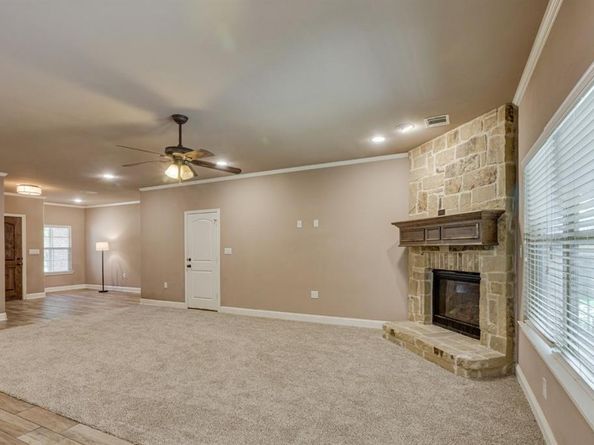 924  Via Barcelona  , Mesquite Texas 75150