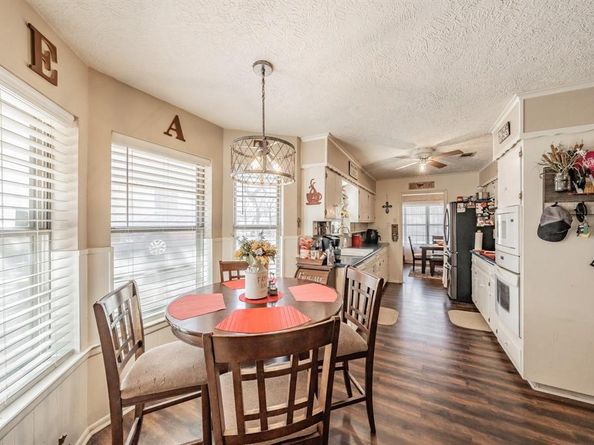 120  Timberlake Drive , Azle Texas 76020