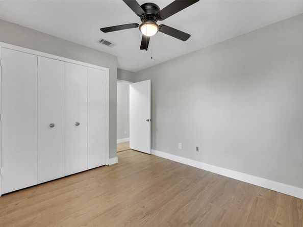 1506  Silverleaf Drive , Carrollton Texas 75007