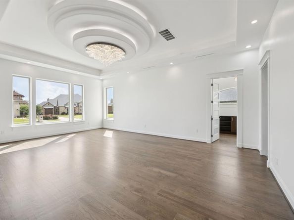 1933  Noe Boulevard , Heath Texas 75126