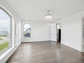 1933  Noe Boulevard , Heath Texas 75126