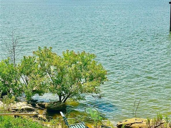 324  Dogie Trail , Oak Point Texas 75068