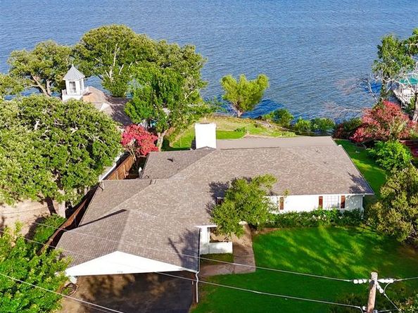 324  Dogie Trail , Oak Point Texas 75068