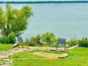324  Dogie Trail , Oak Point Texas 75068