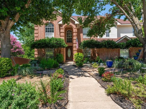 8805  Hidden Hill Drive , Fort Worth Texas 76179