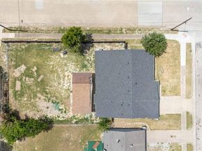 6506  Palm Island Street , Dallas Texas 75241