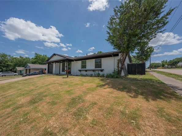 6506  Palm Island Street , Dallas Texas 75241