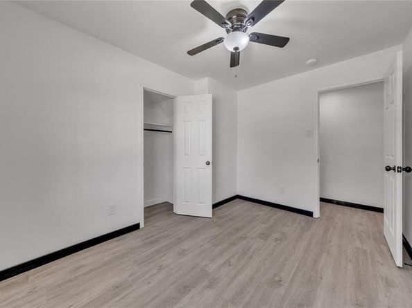 6506  Palm Island Street , Dallas Texas 75241