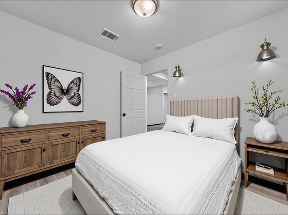 6506  Palm Island Street , Dallas Texas 75241