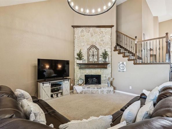 2601  Appaloosa Lane , Celina Texas 75009