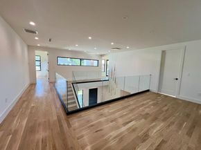 3753  Bolivar Drive , Dallas Texas 75220