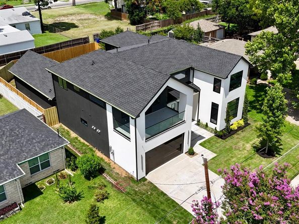3753  Bolivar Drive , Dallas Texas 75220
