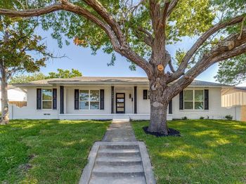 7709  El Pensador Drive 
