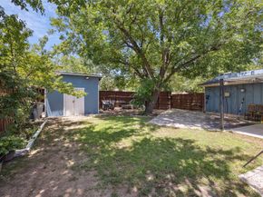 4138  Victoria Street , Irving Texas 75062