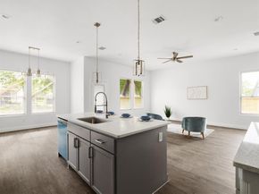 2521  Campbell Street , Fort Worth Texas 76105
