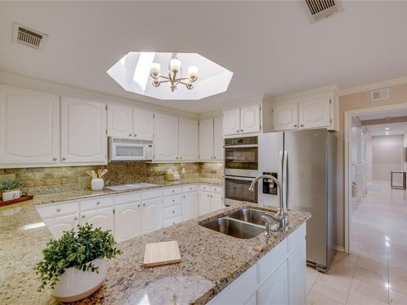 4424  Westridge Avenue , Fort Worth Texas 76116