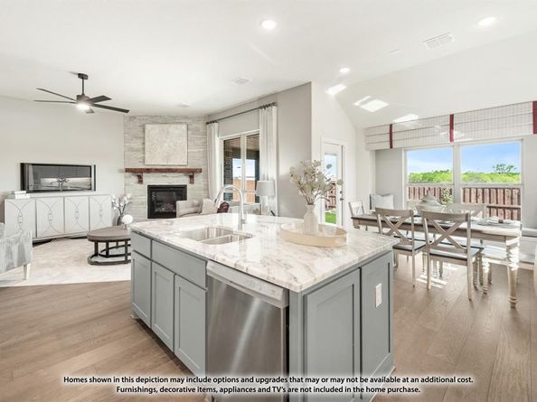 1045  Pineview Lane , Crowley Texas 76036