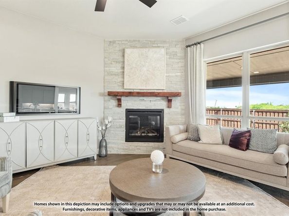 1045  Pineview Lane , Crowley Texas 76036