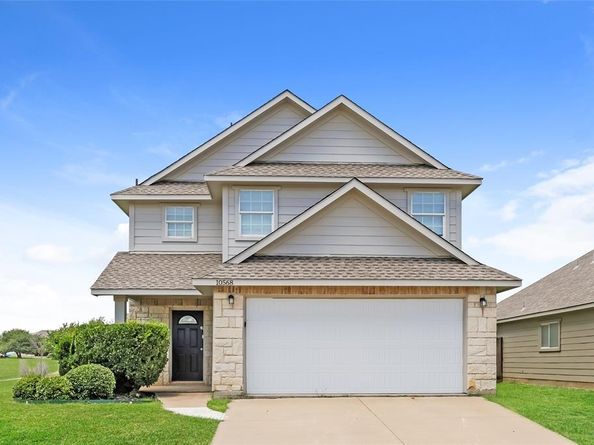 10568  Flagstaff Run , Fort Worth Texas 76140